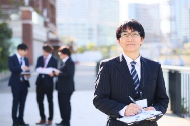 【2025年最新版】公務員から民間転職｜求められるスキルと学習方法を徹底解説